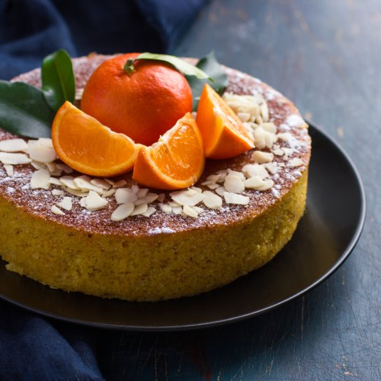 Пиріг з мигдалем