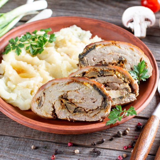 Рулет «Верховинський» рецепт