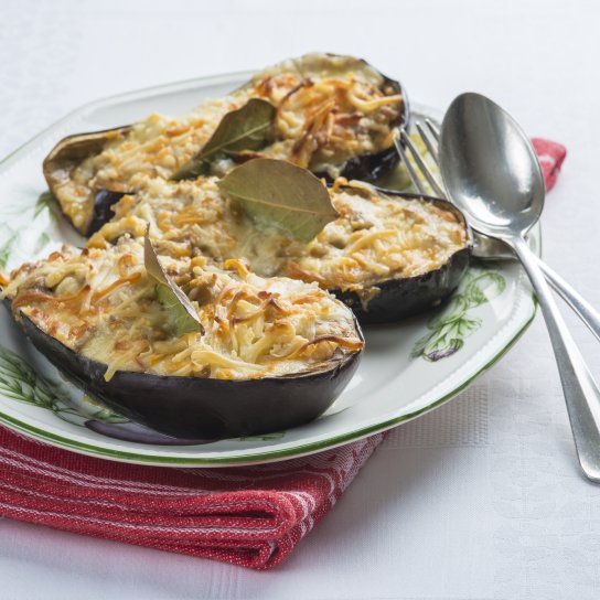 Баклажани з сиром та м'ясом