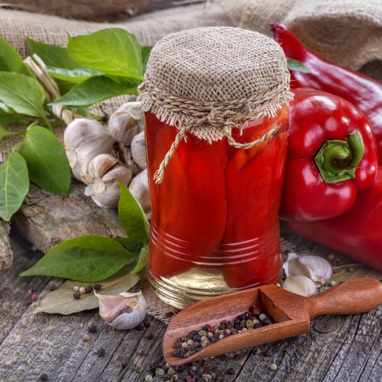 Смажений цілий болгарський перець