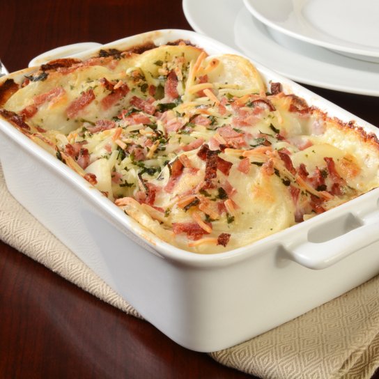 Запеченный молодой картофель с ветчиной