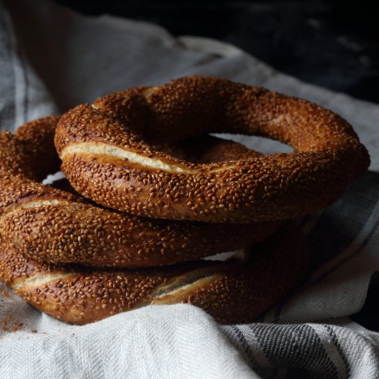 Домашні бублики з кунжутом