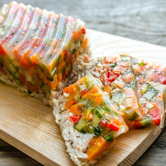 Курячий галантин з овочами