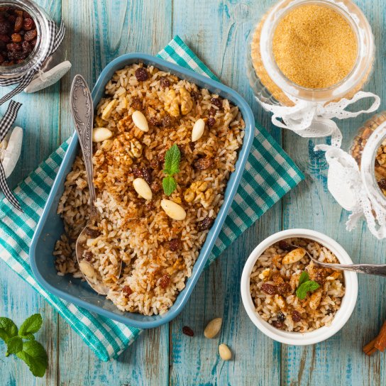 Запеченный рисовый пудинг с пряностями