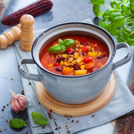 Гострий суп чилі з фаршем