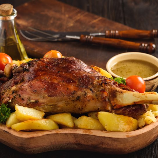 Смажена ягнятина