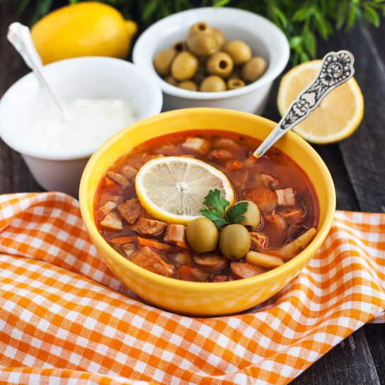 Суп з оливками