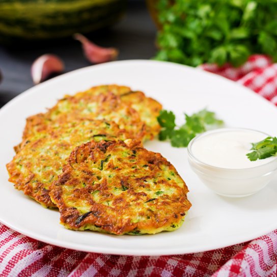 овочеві котлети мюджвер з кабачками
