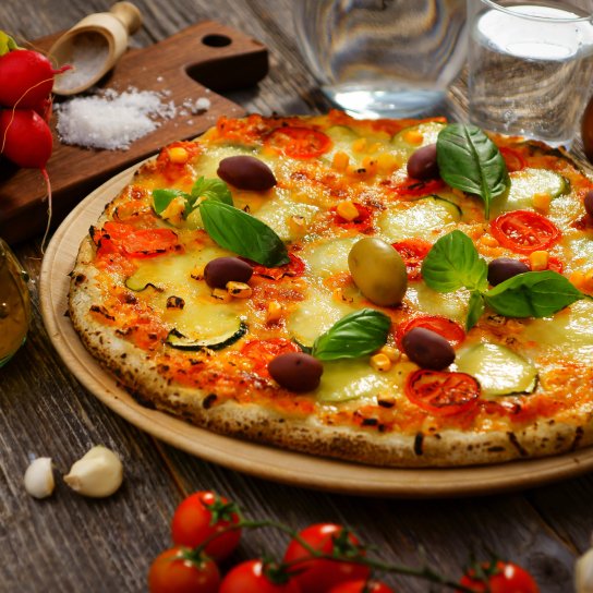 Овочева піца з кабачком