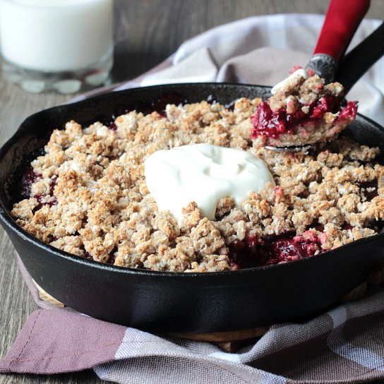 Полунично-малиновий крамбл