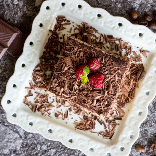 Пиріг на кефірі зі сметанним кремом