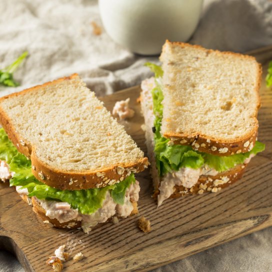 канапки тунцем і кіноа