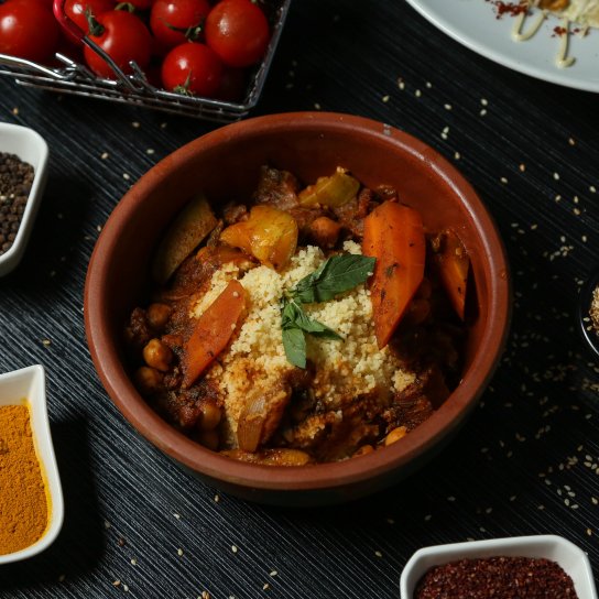 Овочеве рагу з пшоном і сметаною