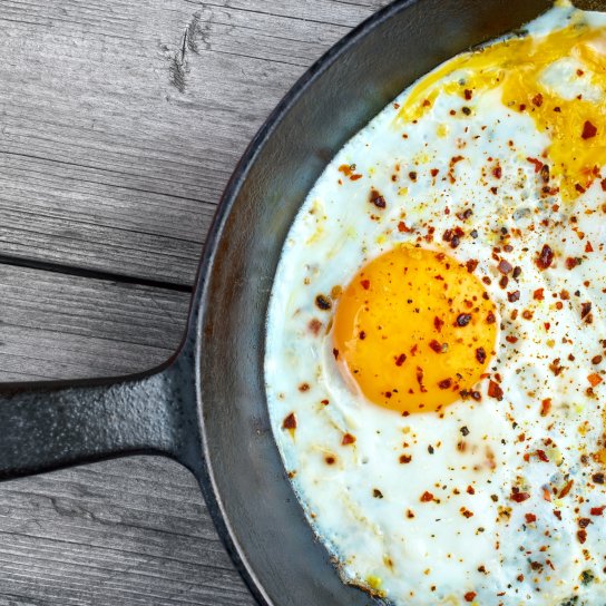 Яєчня на пательні