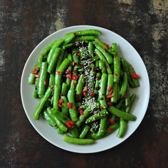 Стручкова квасоля в соєвому соусі