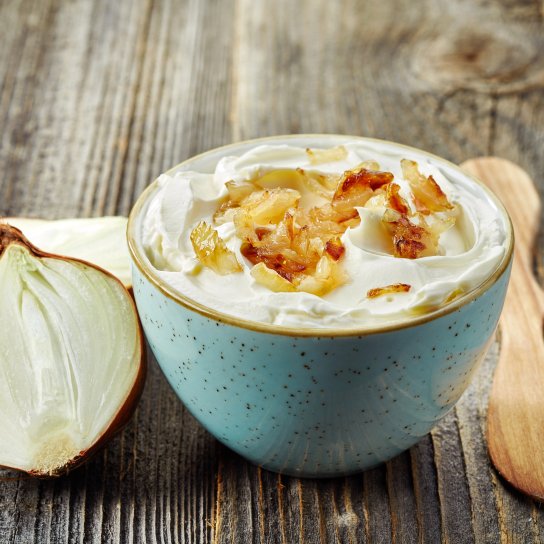 Соус з карамелізованої цибулі