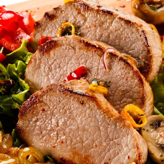 Запечена яловичина з особливим соусом