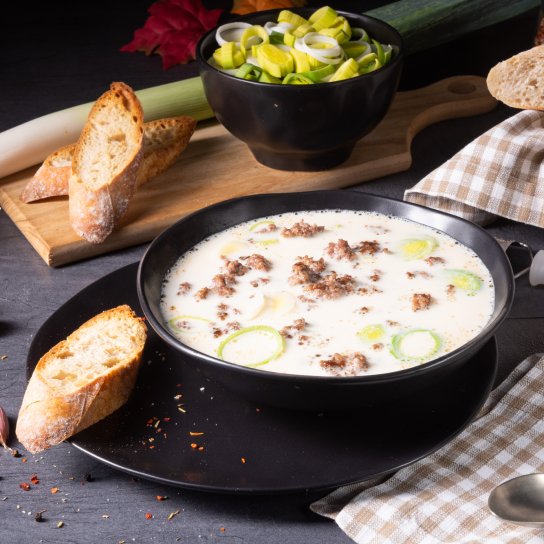 Популярний німецький сирний суп