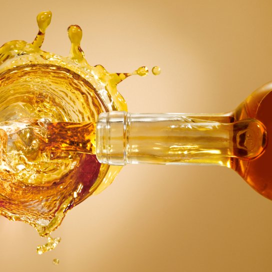 Пляшка віскі