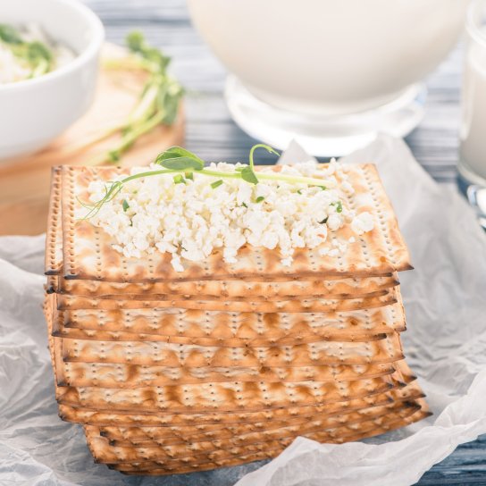 Крекери із цибулею