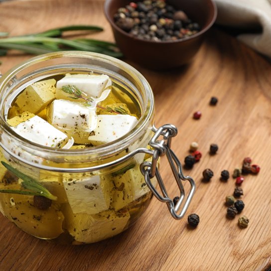 Маринована фета