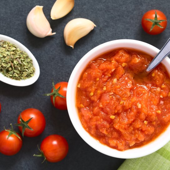 Соус з томатами і часником