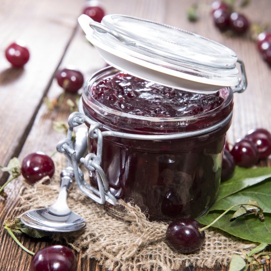 Вишні на сковорідці