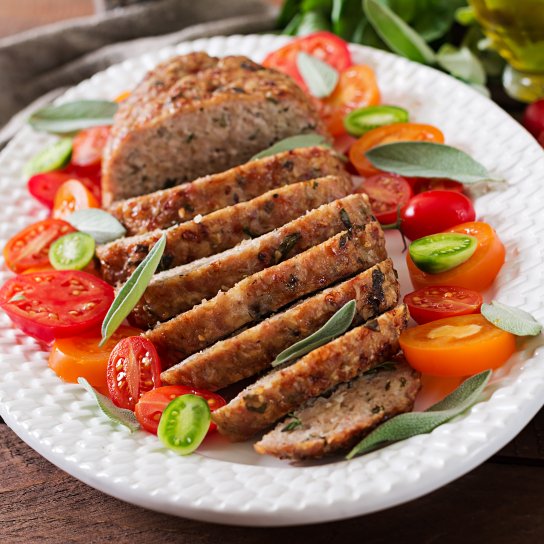 М'ясний рулет з пивом рецепт