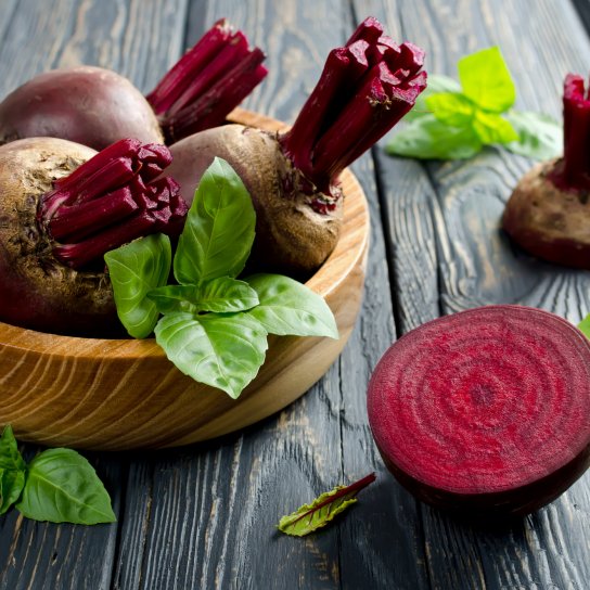 молодий буряк