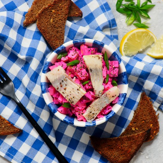 Салат з матіасом