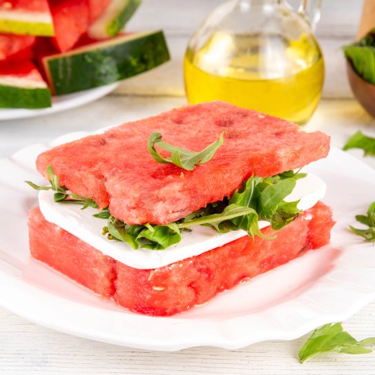 Сендвіч із кавуном і фетою