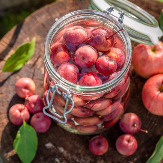 Варення з райських яблучок