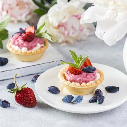 Кошики з полуницею