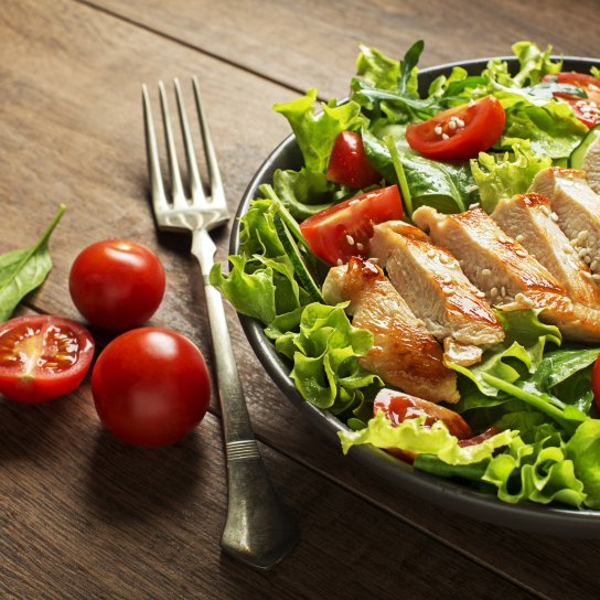 Салат з куркою