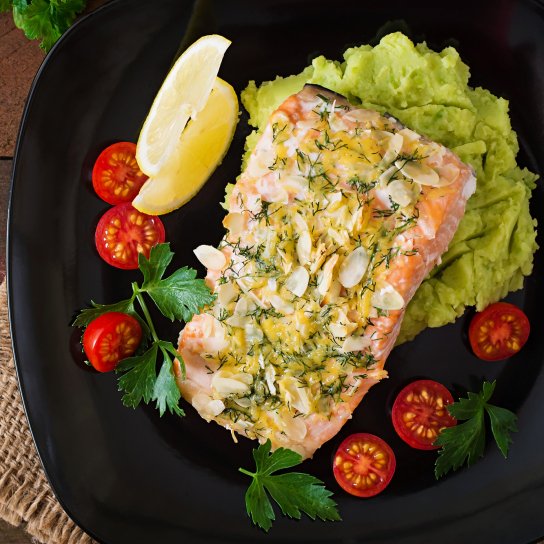 Запечена в духовці горбуша