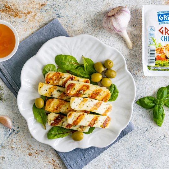 сир на грилі