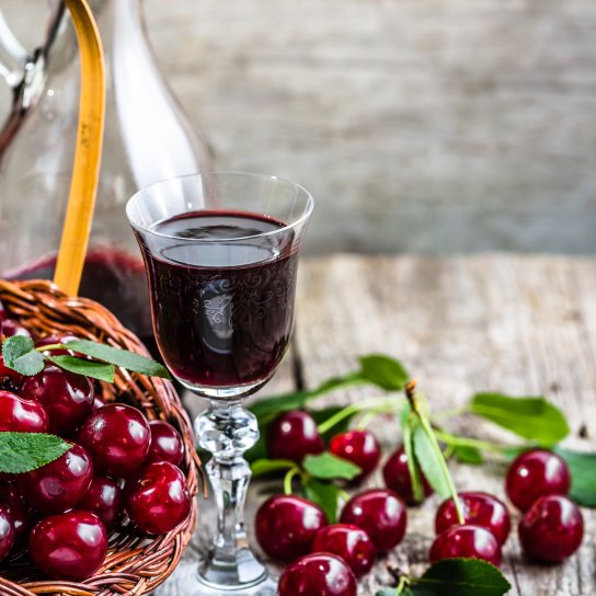 Вино з черешні