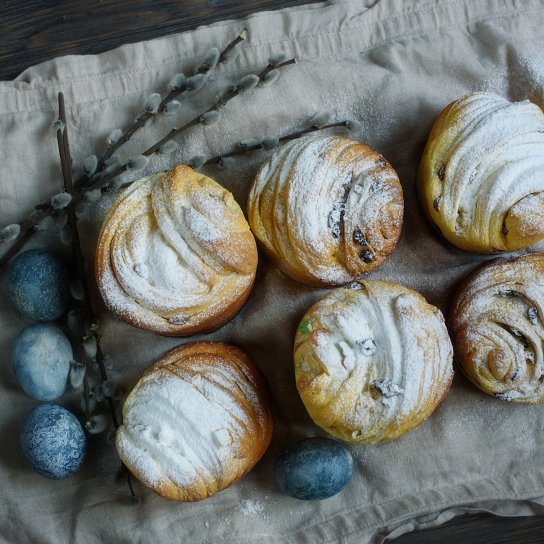 Пасхальные краффины с изюмом