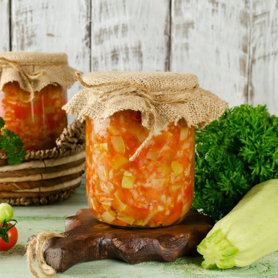 Салат з кабачків і солодкого перцю по-корейськи