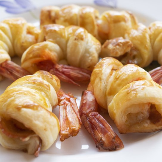 Креветки в листковому тісті рецепт