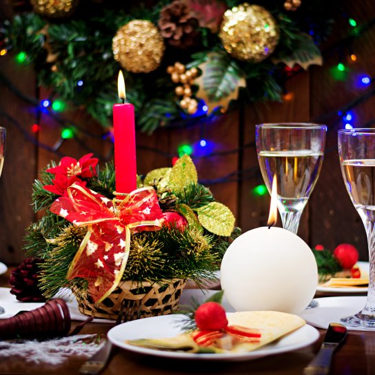 новорічний стіл