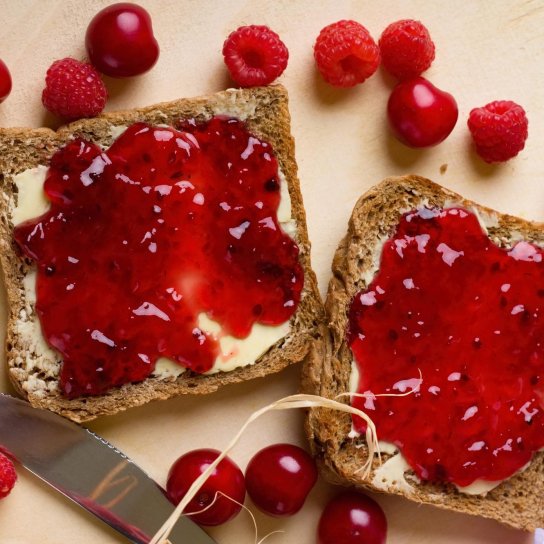 Варення з вишні і малини