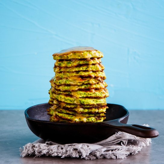 Веганські оладки з цукіні