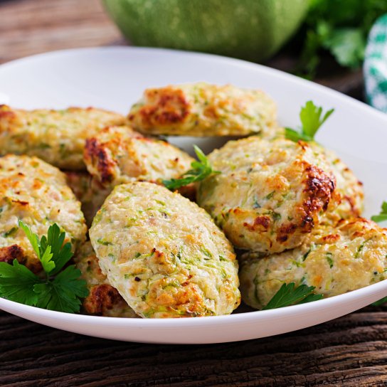 Курячі котлети з кабачками