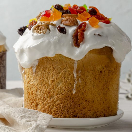 Коньячна паска з родзинками