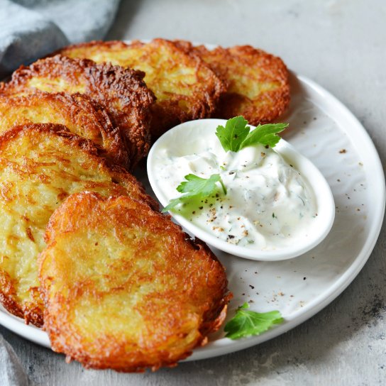 Деруни з адигейським сиром