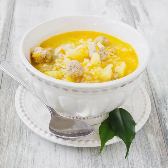 Рисовий суп з фрикадельками