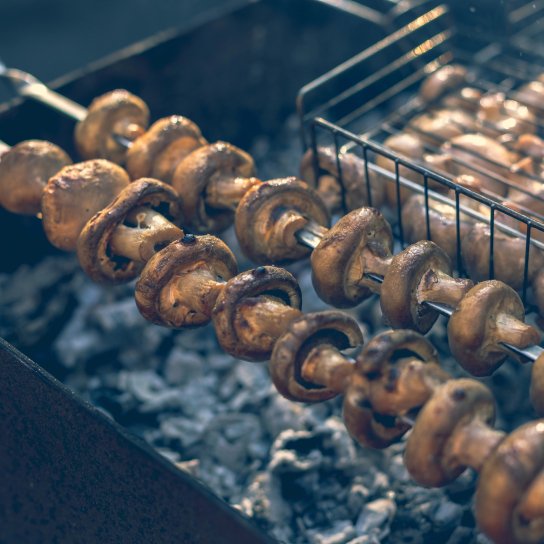 Печериці на мангалі