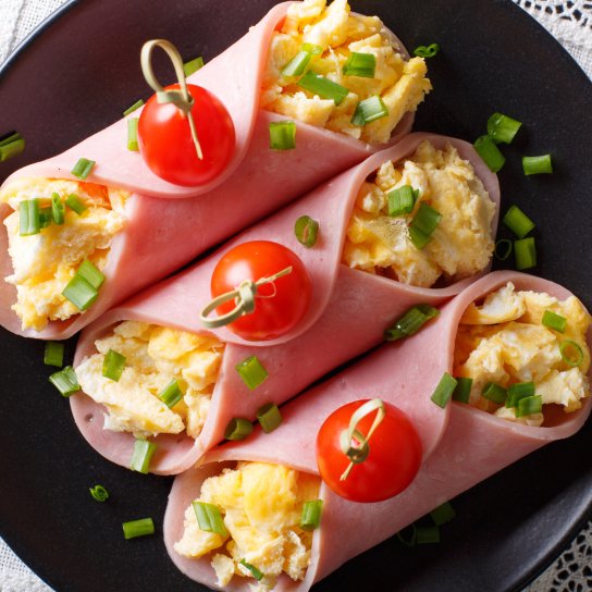 Закуска з куркою і ананасами