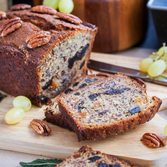 Бездріжджовий хліб з чорносливом